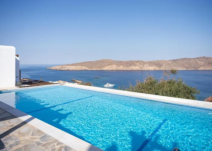 Estia's Panormos (Mykonos)