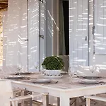 Estia's Villa Panormos (Mykonos)