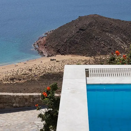 Estia's Panormos (Mykonos)