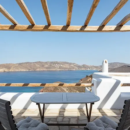 Estia's * Panormos (Mykonos)