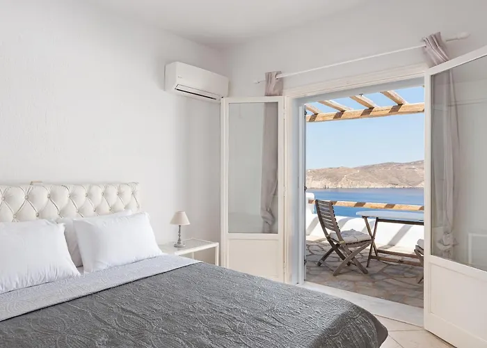 Estia's Panormos (Mykonos)